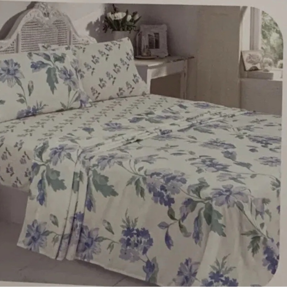 Vantona England Pretty Blue Floral 4 Pc Queen Sheet Set 100% Cotton Percale NEW
